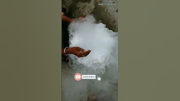 Dry ice in hot water #shorts #dryice #viral