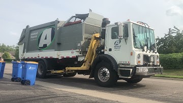 Waste Management: Mack MRU Heil Python