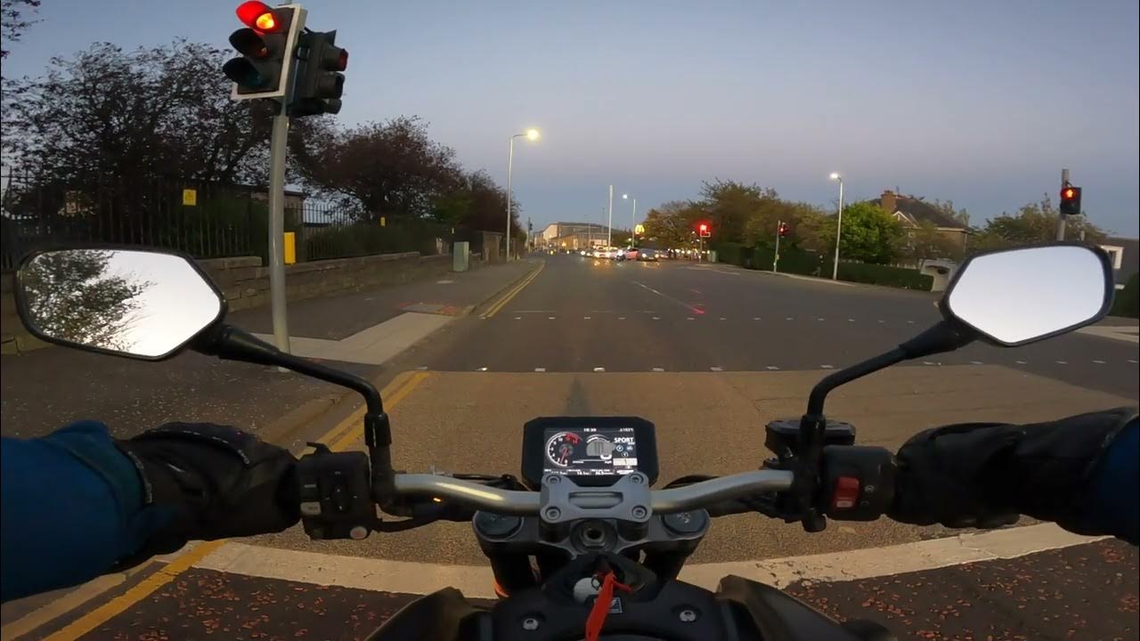 First clutchless gear shifting on a litre bike YouTube