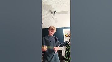 yo-yo tricks in slow motion pt 1.