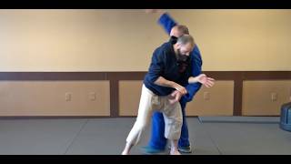 Tai Chi Application Needle At The Bottom Of The Sea