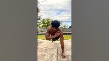 Push Ups touch the shoulders challenge #workout #workoutchallenge #calisthenics #motivation #shorts
