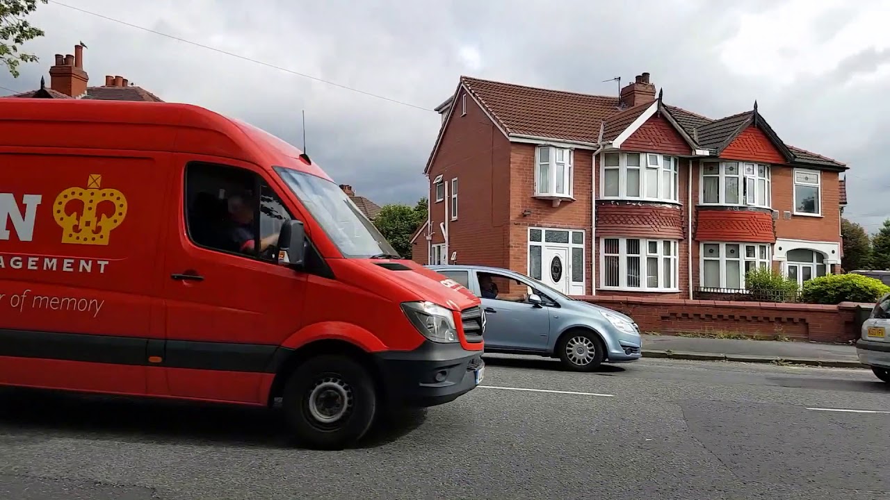 More dangerous driving on Davyhulme Road East YouTube