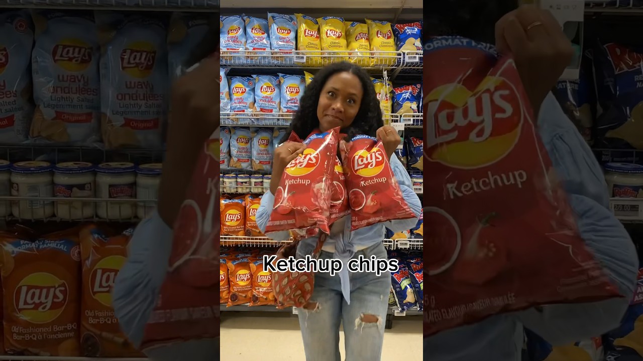 MUST HAVES when in TORONTO 🇨🇦 