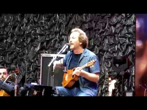 &quot;Crazy Little Thing Called Love&quot; - Eddie Vedder live 6 July 2019, Wembley Stadium, London