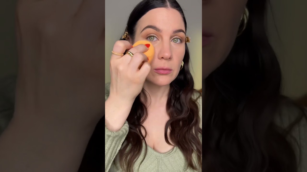 ✨SIMPLE EVERYDAY EYESHADOW LOOK ✨ @colourpopcosmetics Feelin&rsquo; Bubbly #eyeshadowtutorial