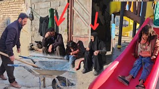 Download Lagu Sefigol Goes to Work for Her Family | Amir Mohammad \u0026 Rahil Cry in Worry MP3