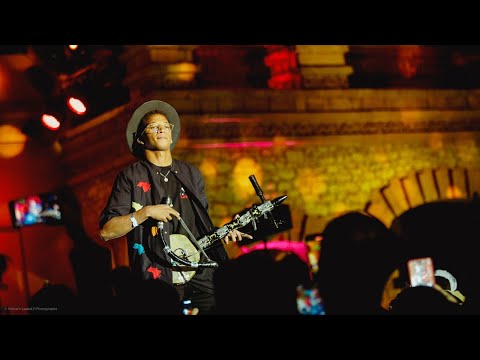 LIBIANCA PEOPLE Ribab Cover