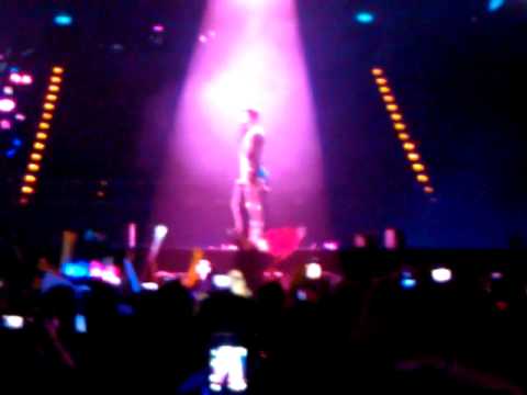 20130104 羅志祥"舞極限世界巡迴演唱會台北場"-愛入非非.mp4