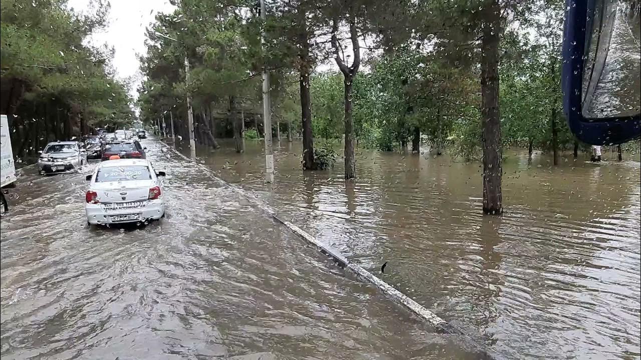 Вода в анапе на 14. Витязево потоп 2021. Витязево наводнение 2021. Потоп в Анапе 13 августа 2021. Наводнение в Анапе 2021.
