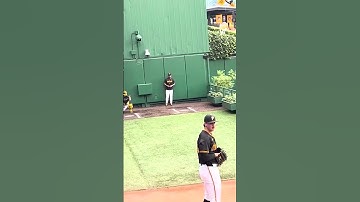 Thumbnail of Paul Skenes' fastball 😳