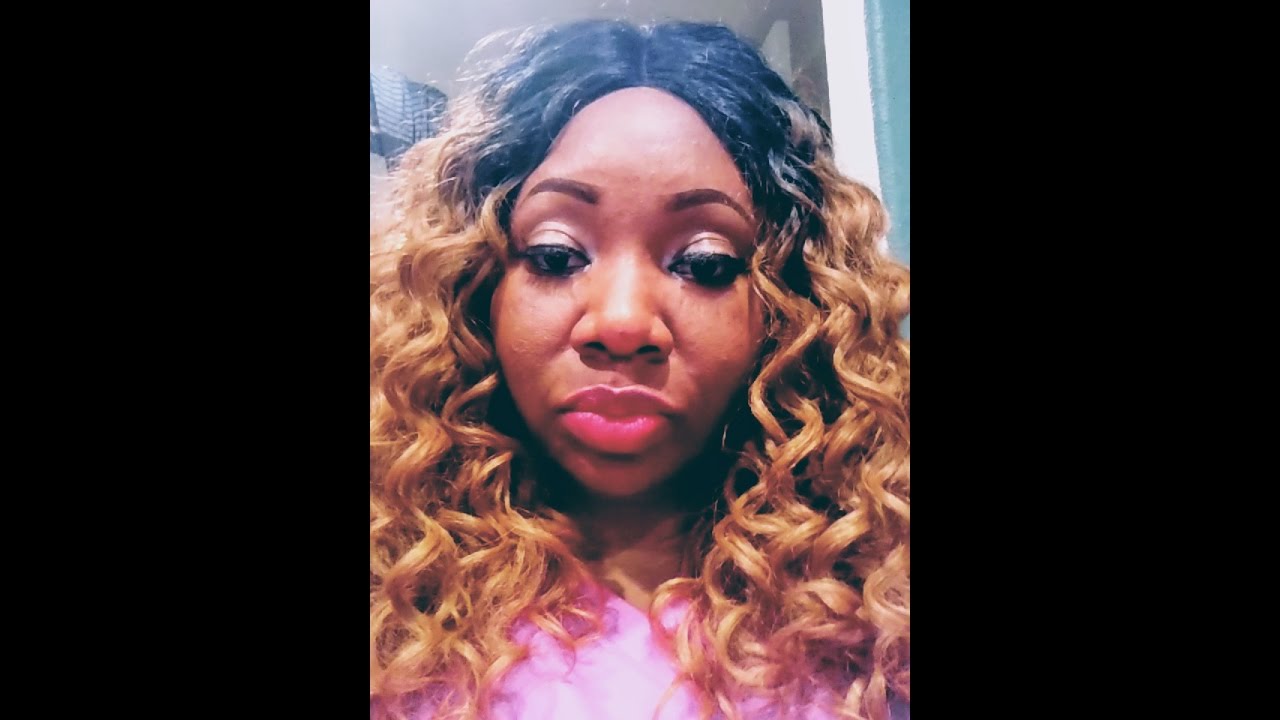 Outre Lace Front Wig Ariana DR2730