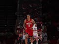Bari with 16 PTS & 4 3PM in the first half 📊 #rockets
