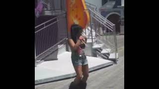 sexy bitch(speed up) but snooki is dancing on the beat