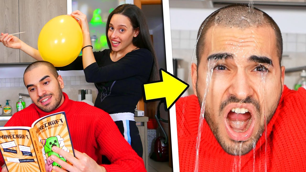 SCHERZO A MOLLY CON I PALLONCINI D'ACQUA!!