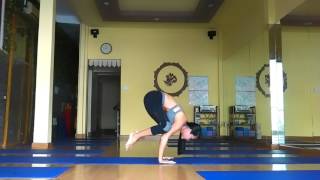 Kim Nguyen - Ashtanga Primary Series - Bhujapidasana.