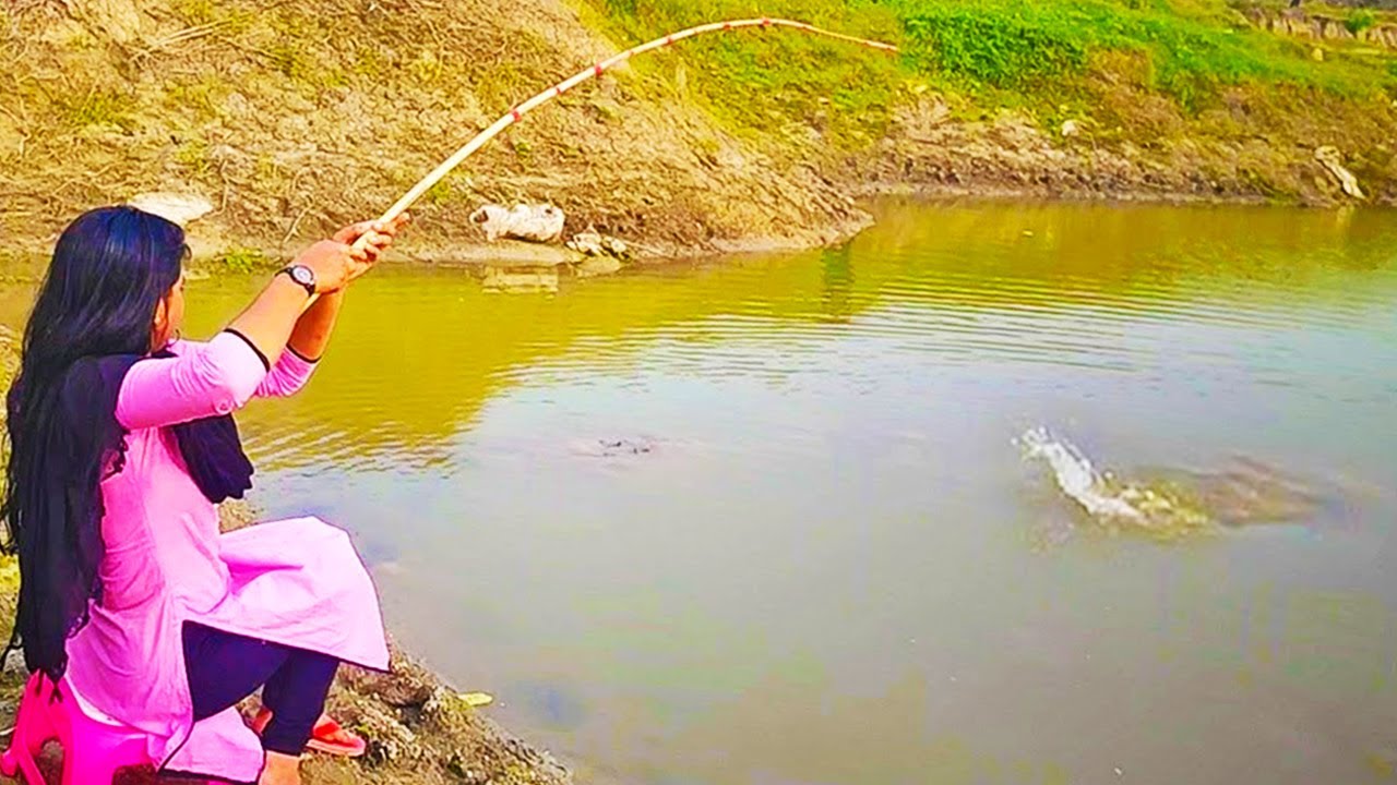 Girls are Fishing by Hook Amazing Girl Fishing YouTube