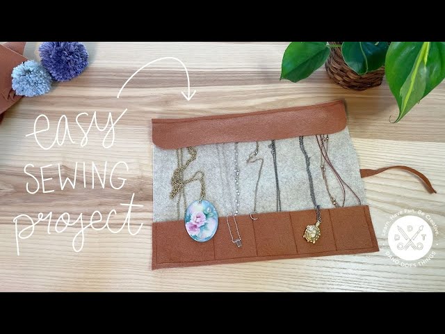 Felt Jewelry Travel Case - Easy Necklace Storage! 