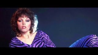 📻🔊~ Pat Benatar / Wuthering Heights✨👊