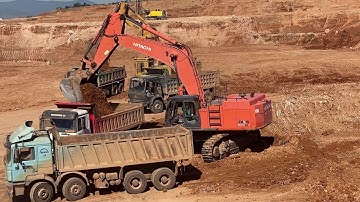 Hitachi Zaxis 670LC Excavator, Cat 245B & Caterpillar 365C Working On The Mines