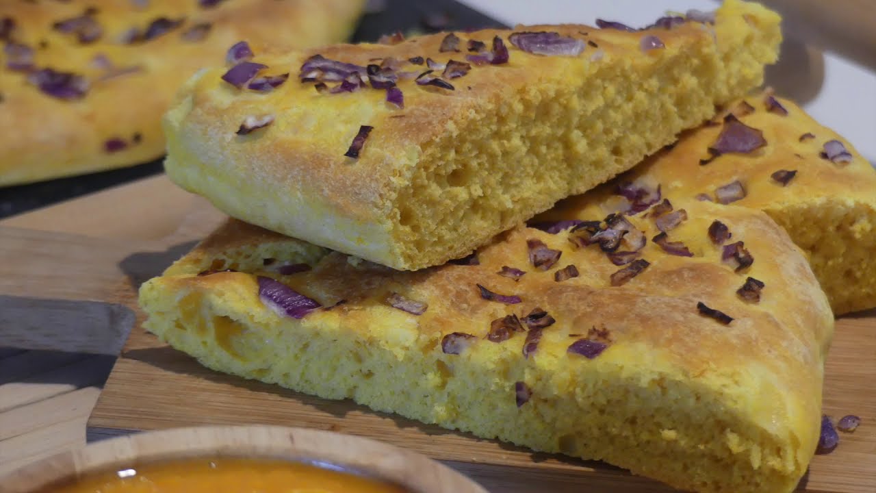 خبز اليقطين والبصل... pain au potiron