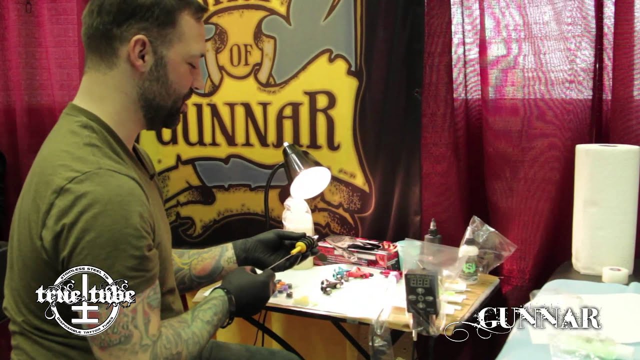 Gunnar talks about why he likes tattooing with ErgoSquish True Tubes!