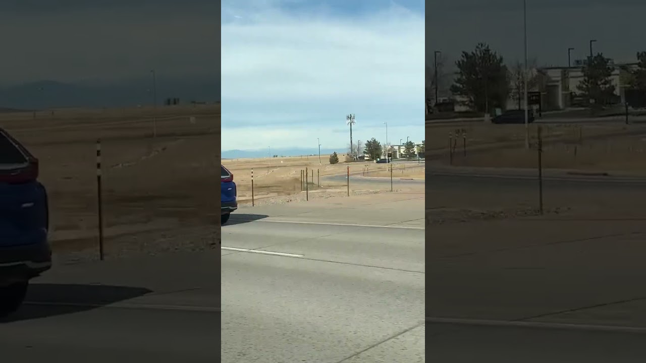 Denver, Colorado mountains and highway￼