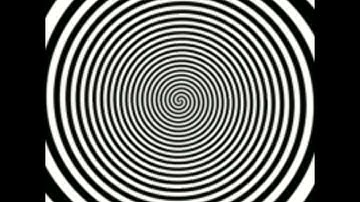 hypnotic spiral black and white circle#freeplastine #hypnotised #illusion #foryou