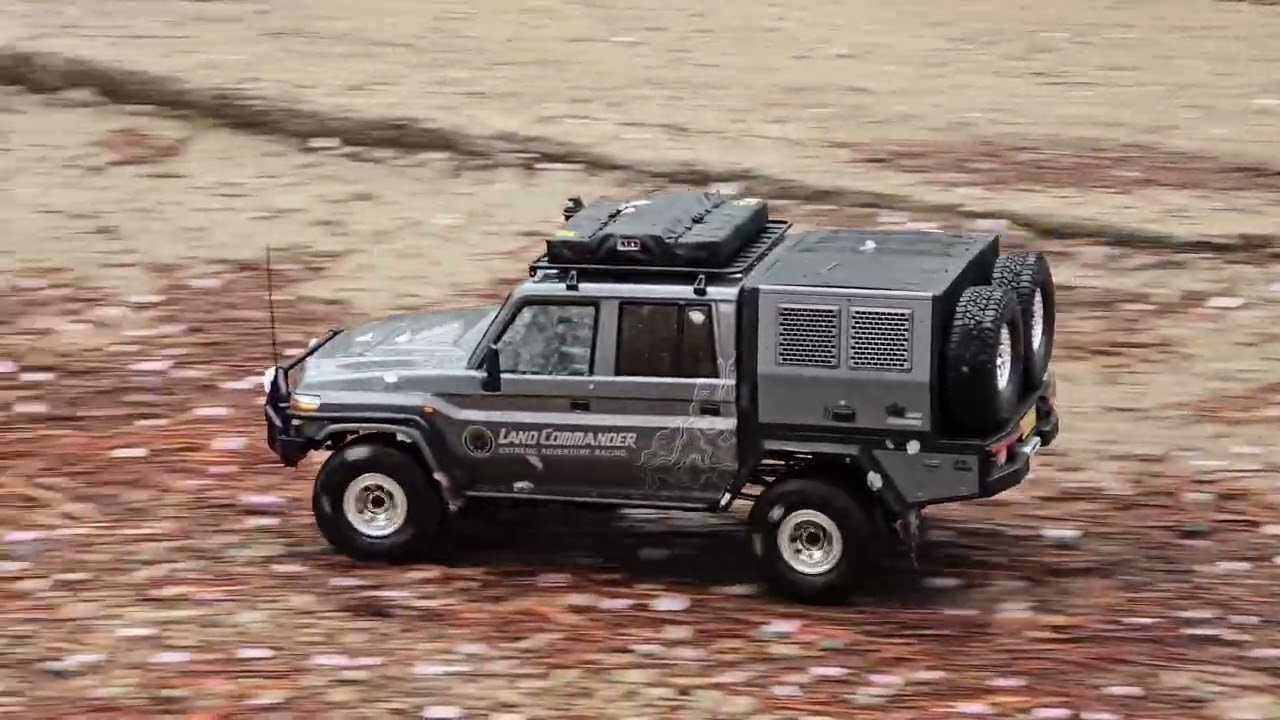 RGT EX86160 LC79 Land Commder - Off-road on a spring rain day 2