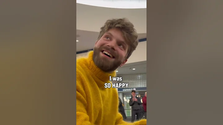 JVKE sings golden hour at public train station @emiliopiano.official