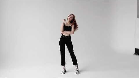 Model posing | Natural simple modeling poses | Fashion model test shoot | How to & visual tutorial