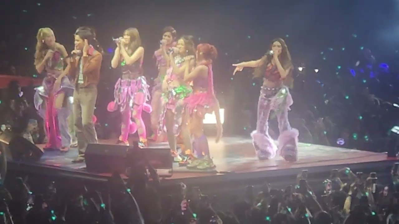 James Reid tinukso kay BINI Colet na kalookalike ni Nadine Lustre collab at Puregold OPMCON 2025