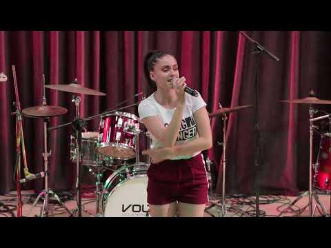 Trupa Young 'n Younger - cover