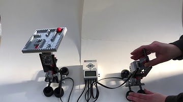 LEGO Mindstorms EV3 Robotic arm solving a maze