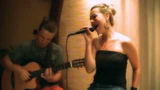 Video thumbnail of "Don't Know Why (by Norah Jones) Acoustic version"