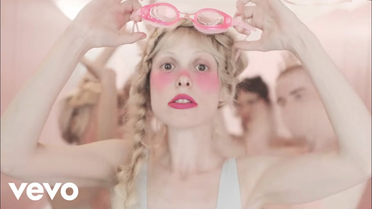 Petite Meller - Milk Bath