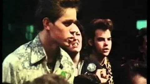 Crazy Cavan Teddy Boy Boogie.1976 flv HQ