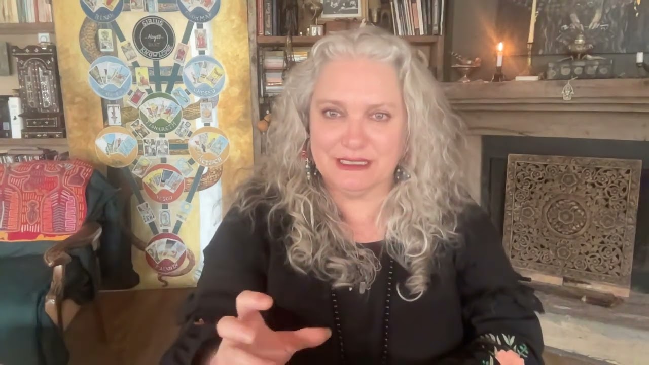 Козерог, март 2026. Выберите свою истину! Таро «Мистическая ведьма».