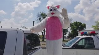 Eyewitness News Easter bunny along with Parlier Police Dept. spread Easter cheer to kids and familie