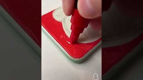 DIY Your Iphone Into Your Favourite KITKAT theme🍫😋 #worldoftrendsbyisra #iphone #diy #kitkat #mobile