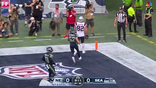 Rookie Eli Raridon scores the first TD of the season!