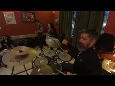 HUECOS SARA ONTANEDAEN EL GROOVE 13:07:18 CDMX camera iphone 8 plus apk