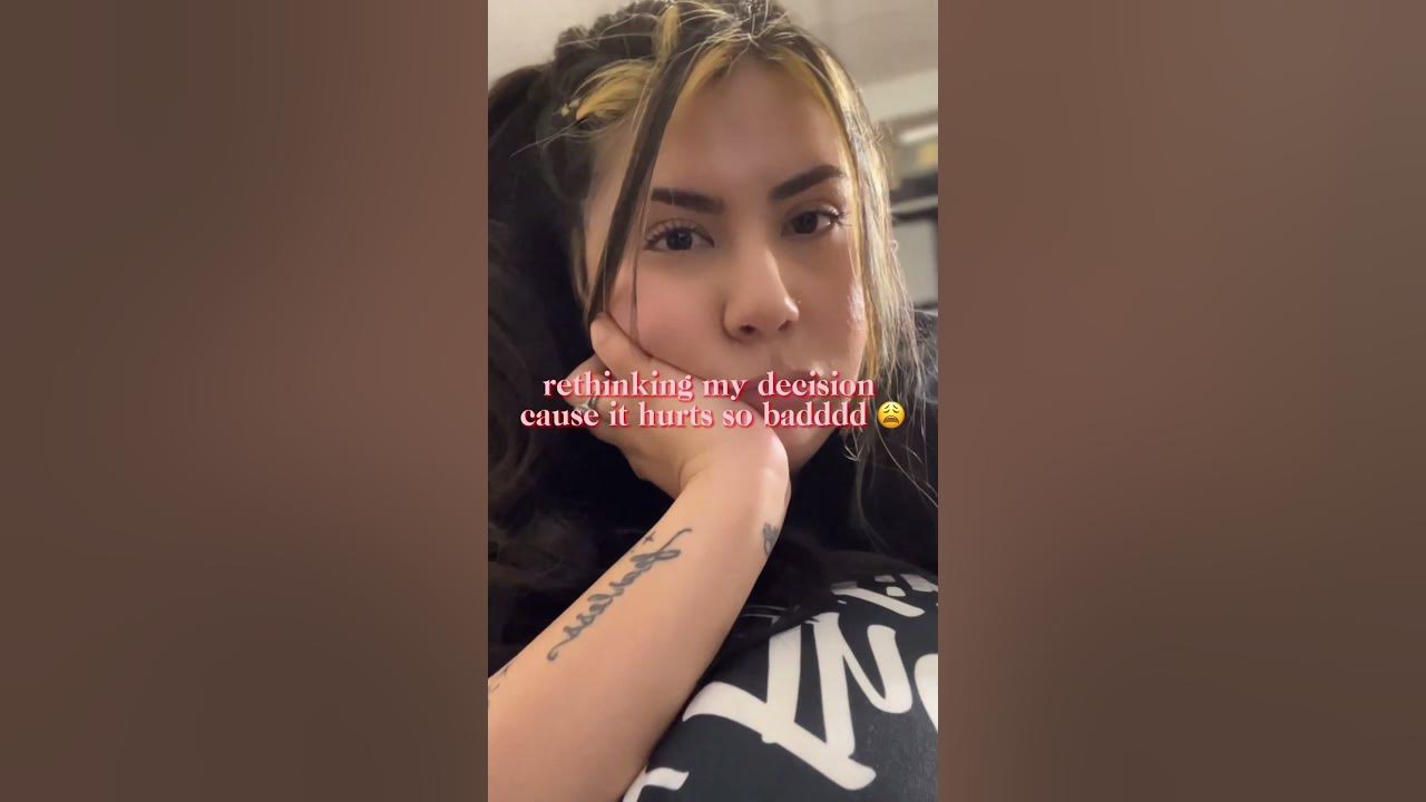  tiny tattoo ♡ #tinytattoo #adayinthelife #lgbt #dailyvlog - YouTube