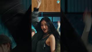 [4K FOCUS] MEOVV GAWON (가원) - 'HANDS UP' MV | Pure Center Swag 🐾✨ birthday Queen #Shorts