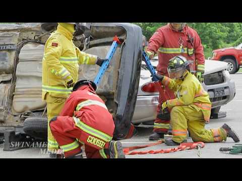 Waterville & Berwick Firefighters Took Part in a Vehicle Extrication Course