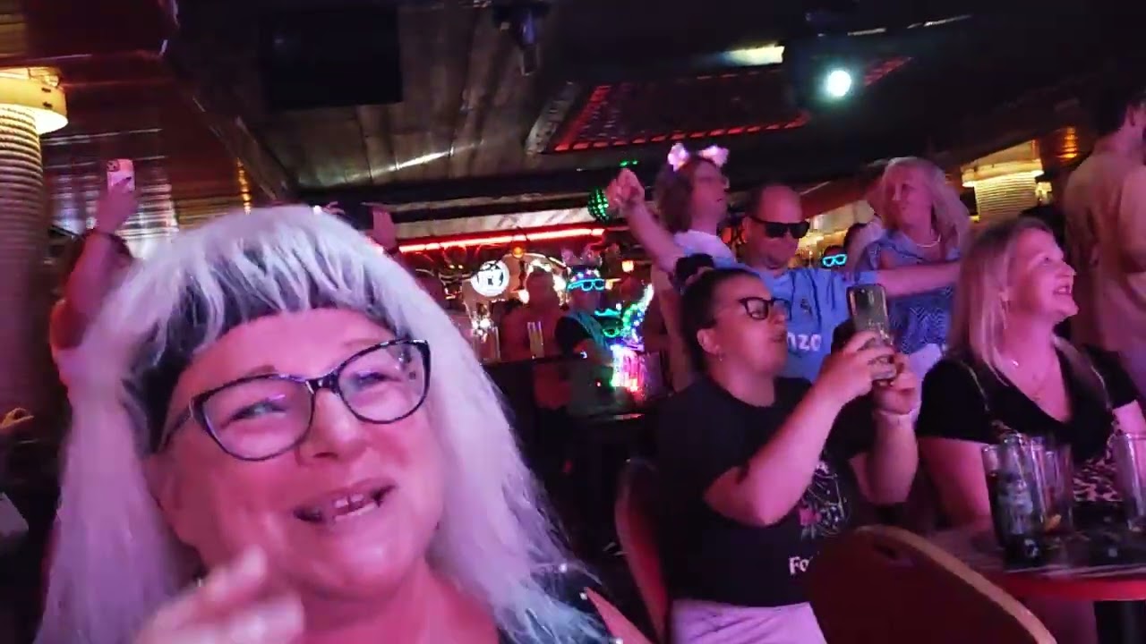 Coldplay Tribute...Viva la Vida... Morgan Tavern Benidorm