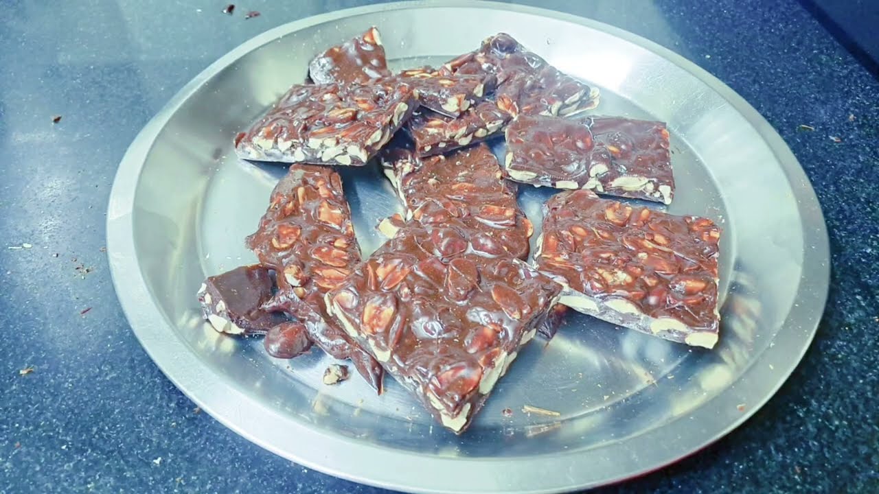 गुड़ और मूंगफली की चिक्की |