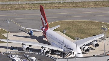 Family charged nearly $1K to fix name on plane ticket