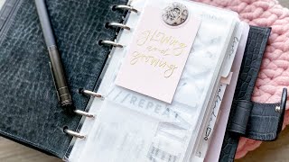 Gillio Medium Compagna Charcoal Mat Croc Personal Planner Flip Through