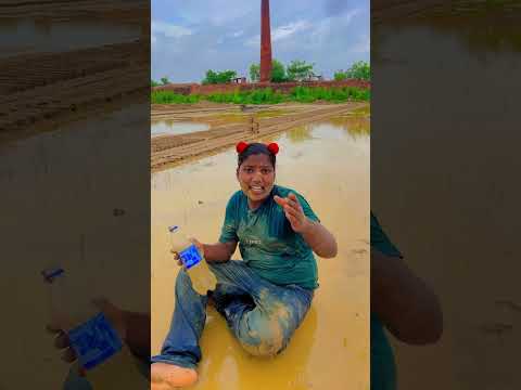 Barish Ke Mausam Mein Kallo